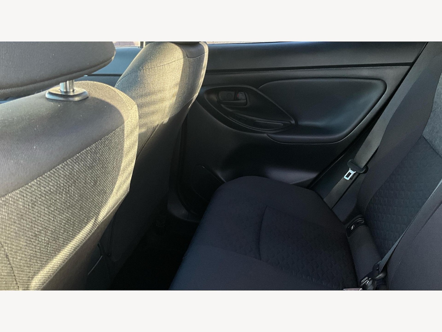 Used Toyota Yaris Cross 2023 for sale - 76633372: Photo 15