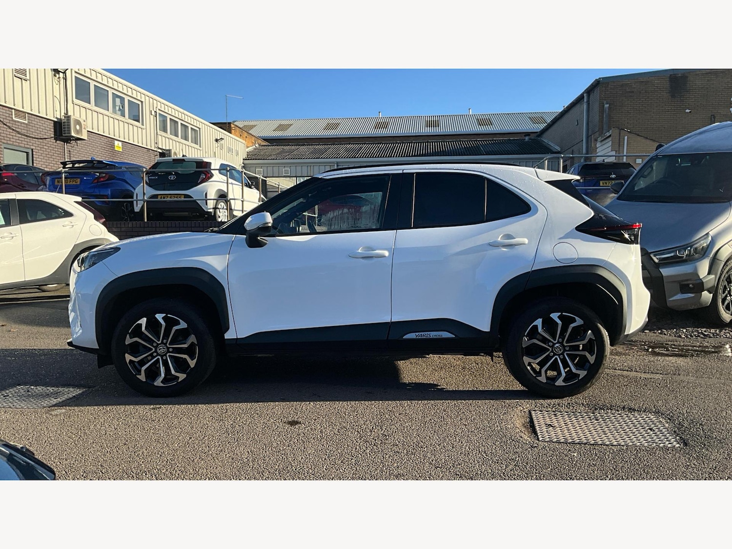 Used Toyota Yaris Cross 2023 for sale - 76633372: Photo 19