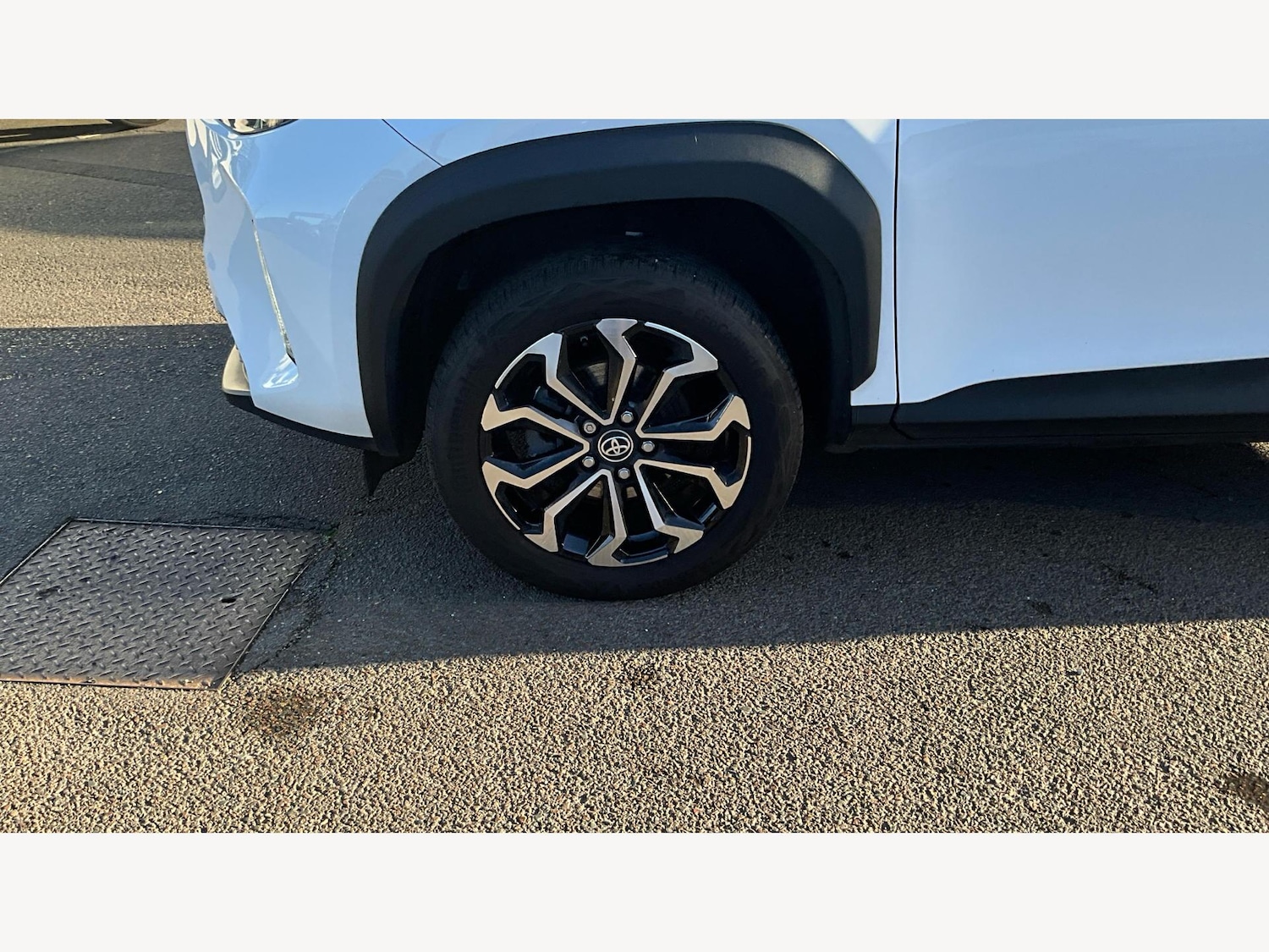 Used Toyota Yaris Cross 2023 for sale - 76633372: Photo 22