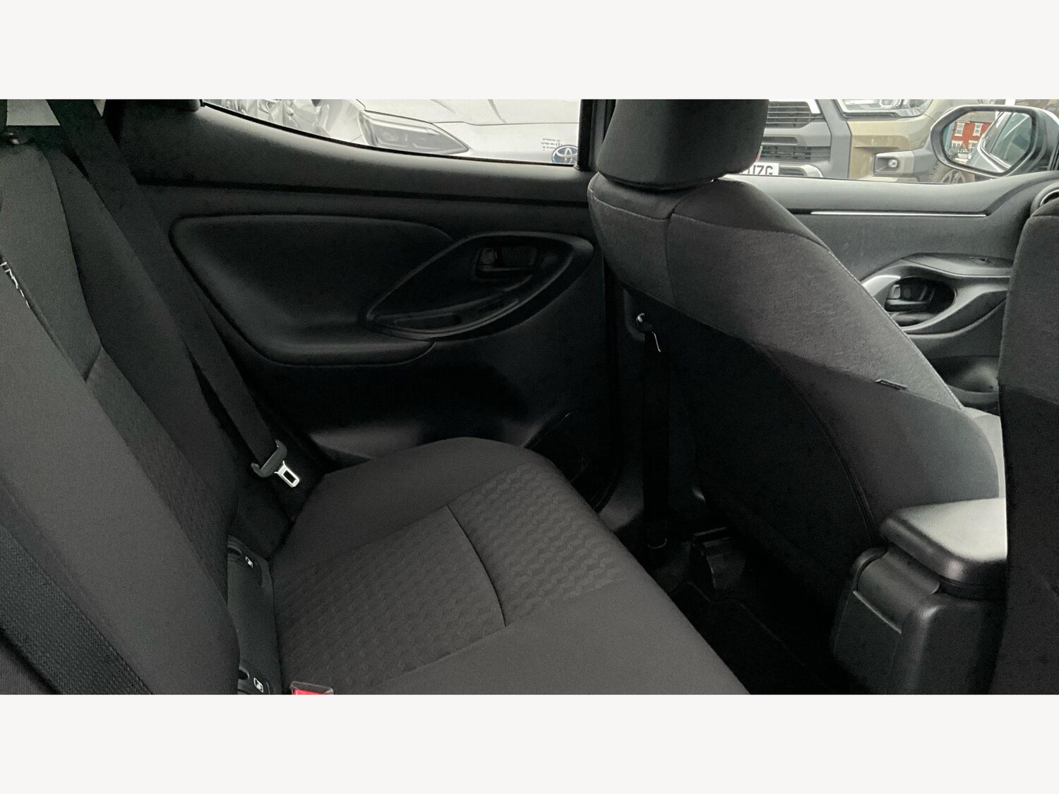 Used Toyota Yaris 2022 for sale - 76990167: Photo 14