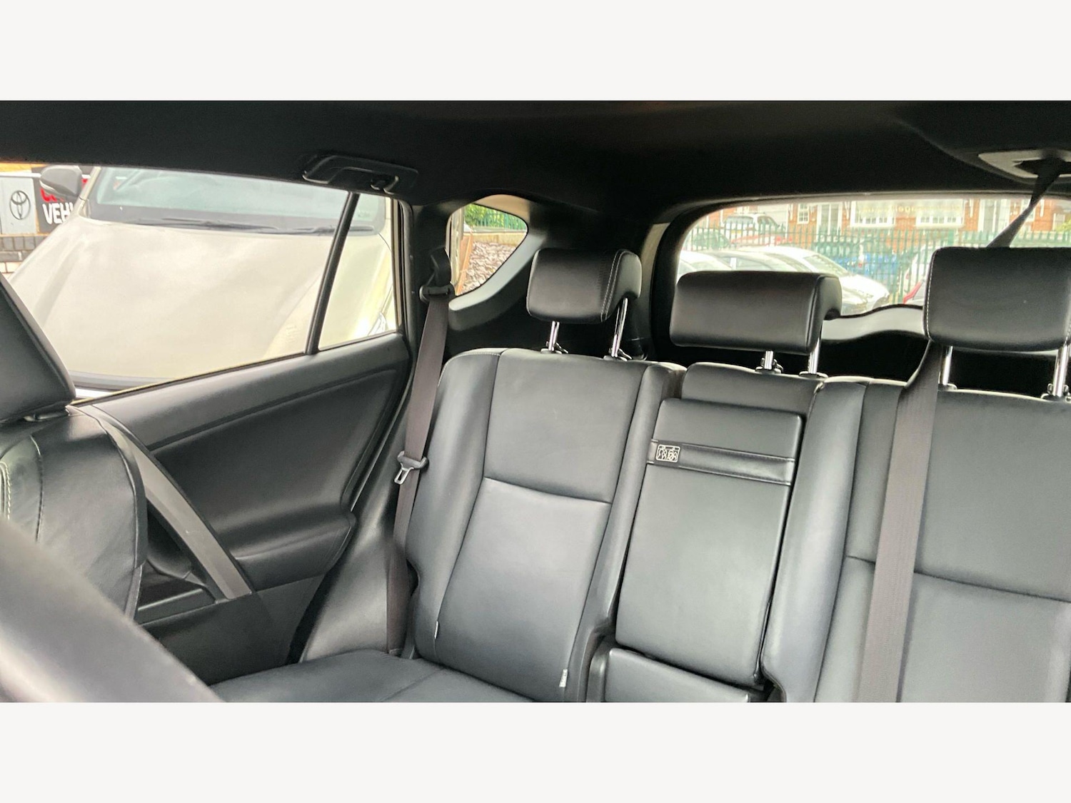 Used Toyota RAV4 2017 for sale - 78100256: Photo 25