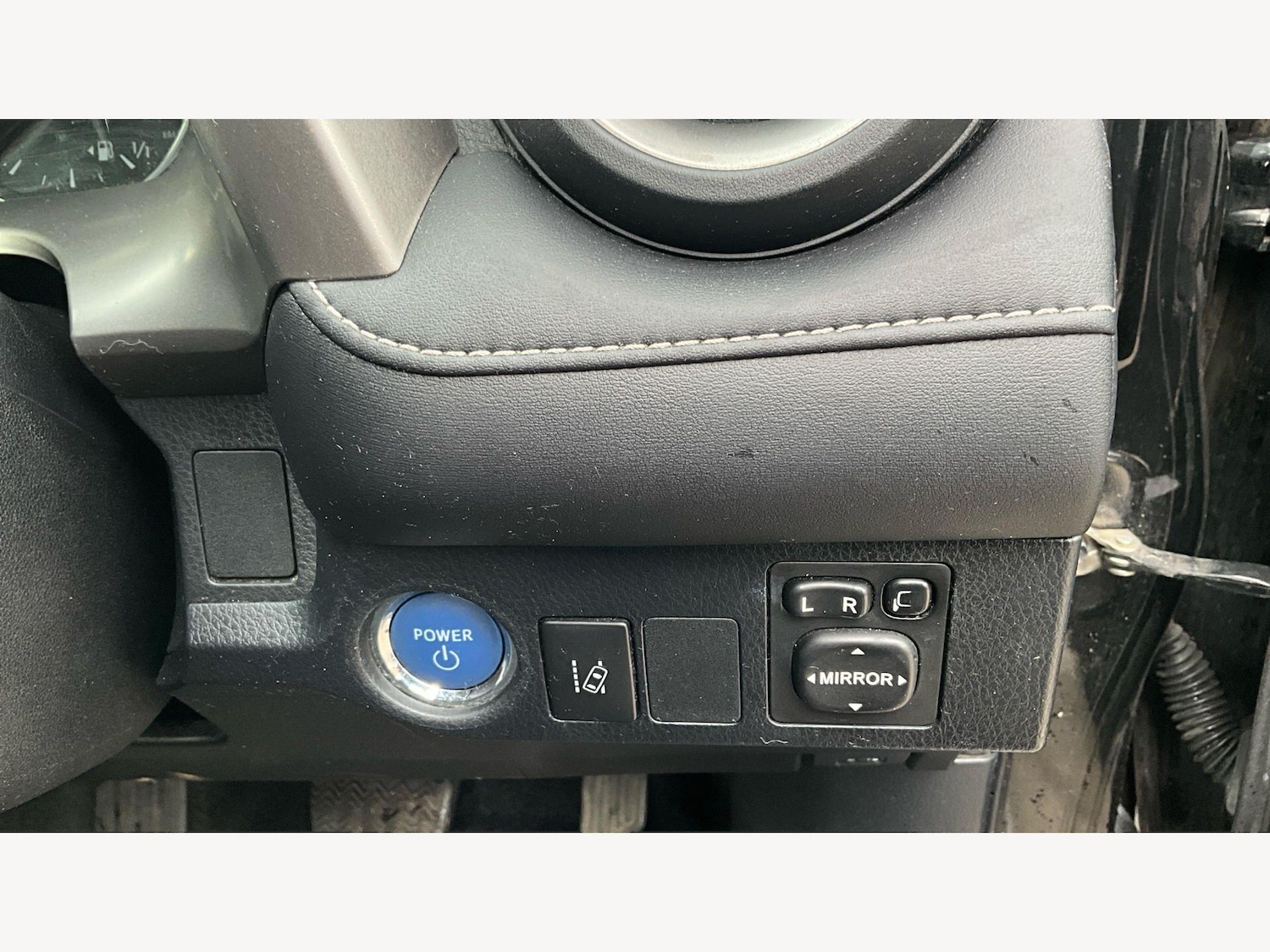 Used Toyota RAV4 2017 for sale - 78100256: Photo 34