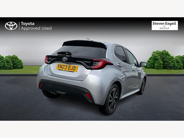 Used Toyota Yaris 2023 for sale - 76270236: Photo 2