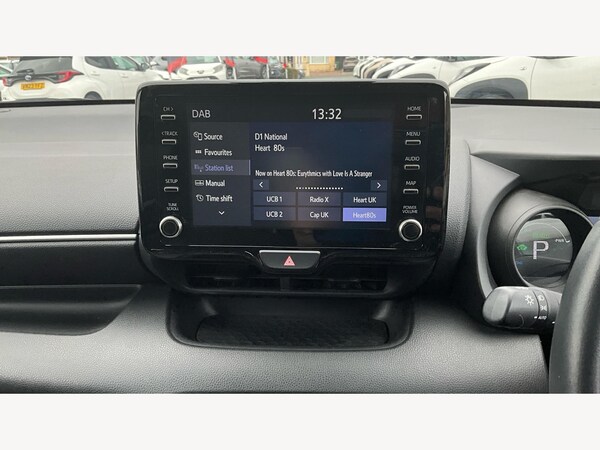 Used Toyota Yaris 2023 for sale - 76270236: Photo 32