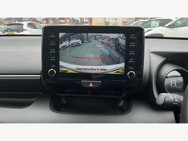 Used Toyota Yaris 2023 for sale - 76270236: Photo 33