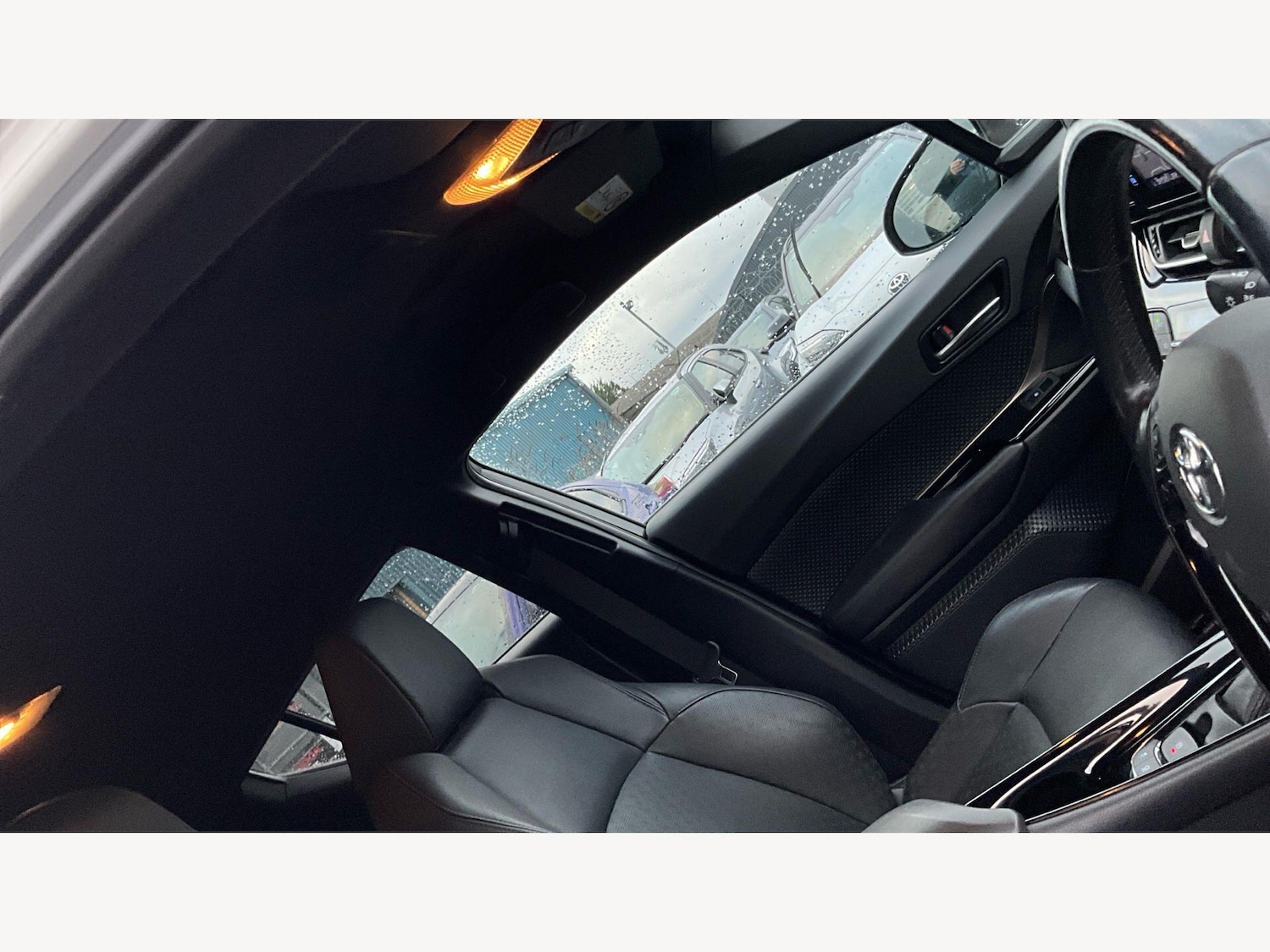 Used Toyota C-HR for sale - 77753282: Photo 24