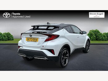 Used Toyota C-HR 2023 for sale - 75430535: Photo