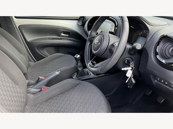Used Toyota Aygo X 2023 for sale - 75431334: Photo 13