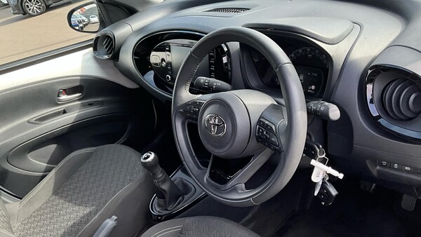 Used Toyota Aygo X 2023 for sale - 75431334: Photo 46