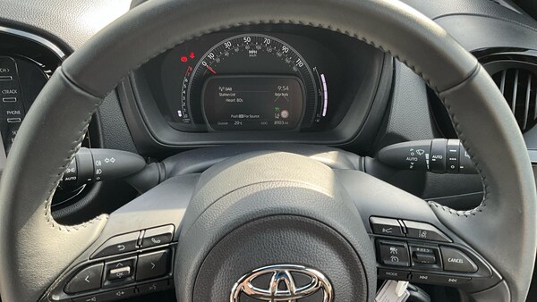 Used Toyota Aygo X 2023 for sale - 75431334: Photo 63