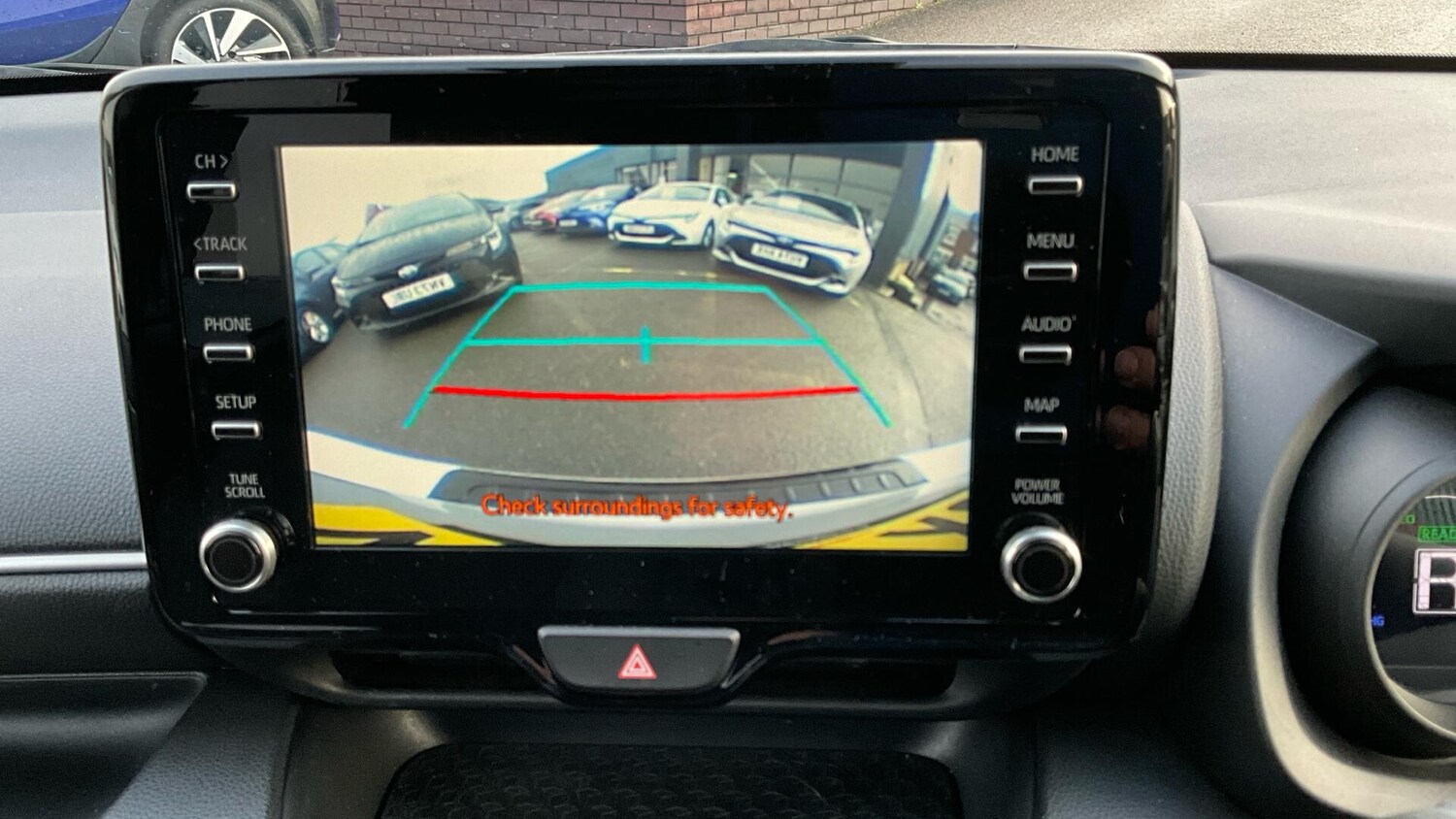 Used Toyota Yaris 2021 for sale - 77586038: Photo 33