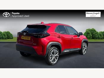 Used Toyota Yaris Cross 2022 for sale - 79658049: Photo
