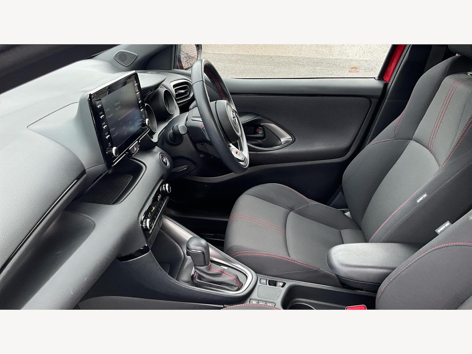 Used Toyota Yaris 2022 for sale - 76457946: Photo 12