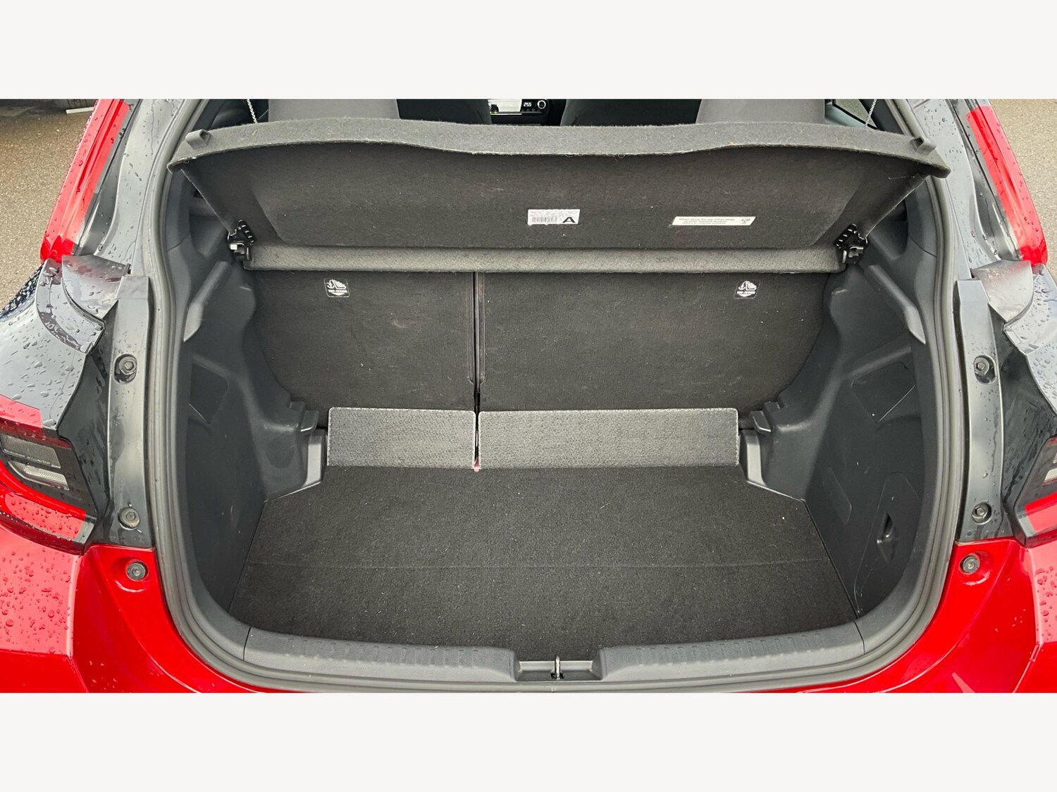 Used Toyota Yaris 2022 for sale - 76457946: Photo 23