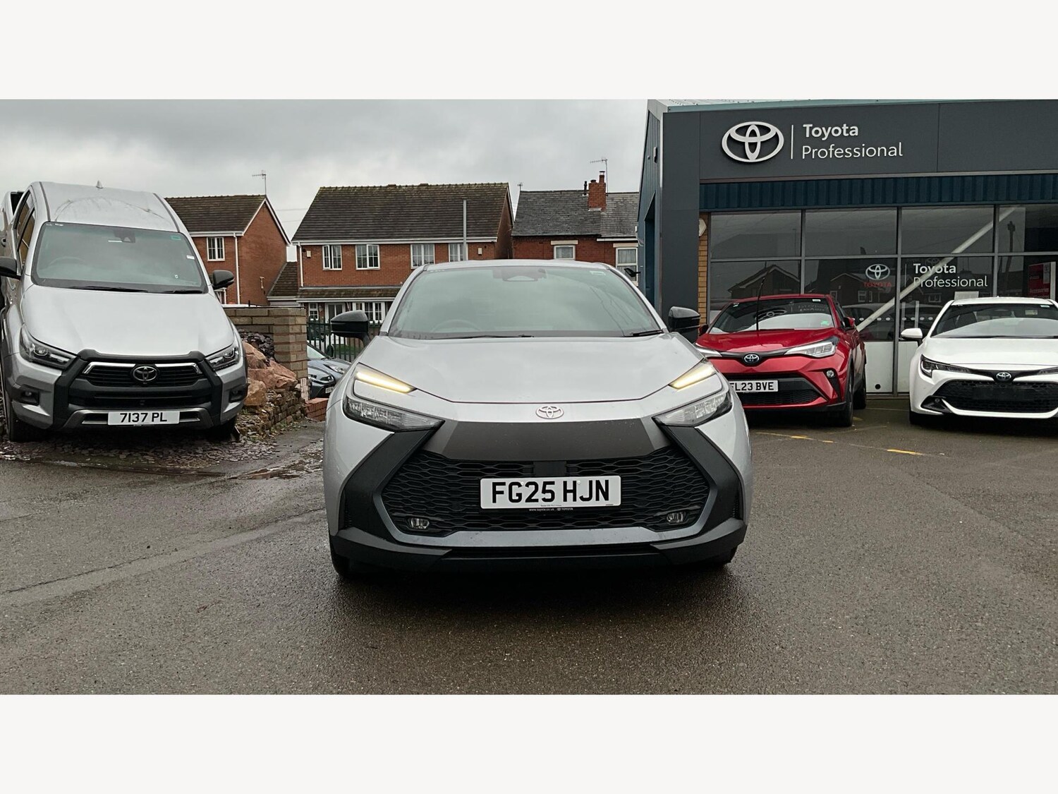 Used Toyota C-HR 2025 for sale - 76992593: Photo 17