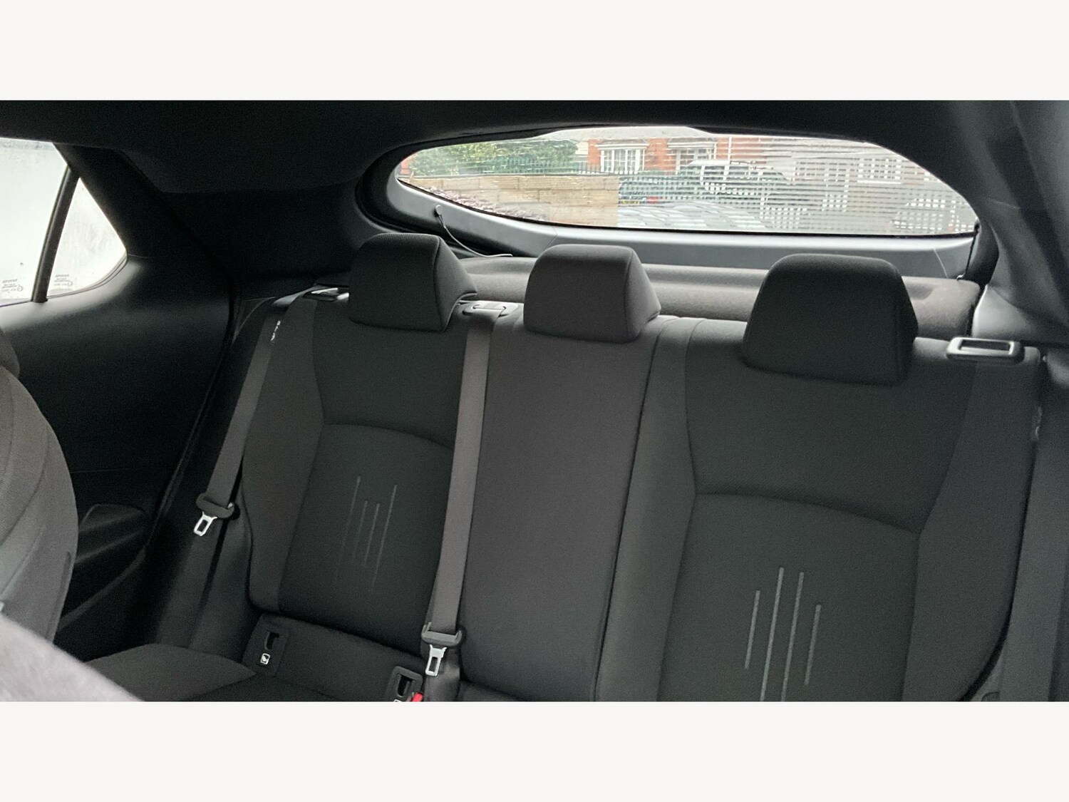 Used Toyota C-HR 2025 for sale - 76992593: Photo 25