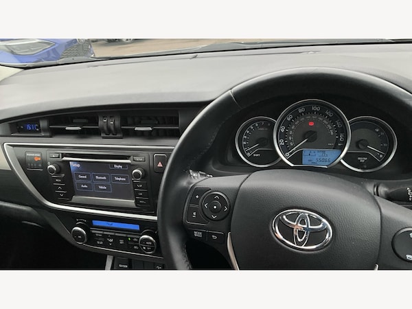 Used Toyota Auris 2014 for sale - 76326331: Photo 10