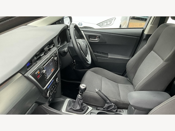 Used Toyota Auris 2014 for sale - 76326331: Photo 12