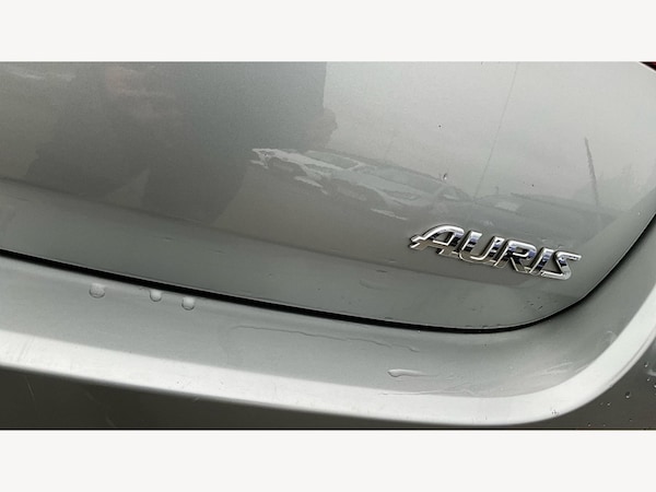 Used Toyota Auris 2014 for sale - 76326331: Photo 27