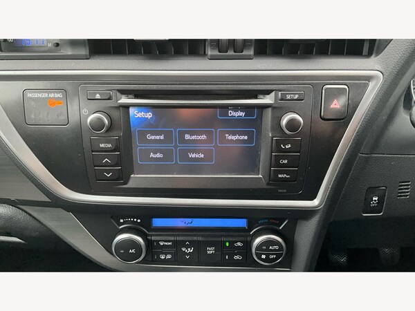 Used Toyota Auris 2014 for sale - 76326331: Photo 31