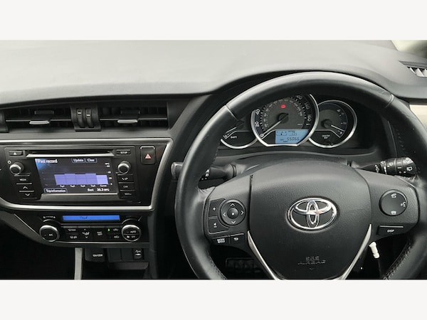 Used Toyota Auris 2014 for sale - 76326331: Photo 7
