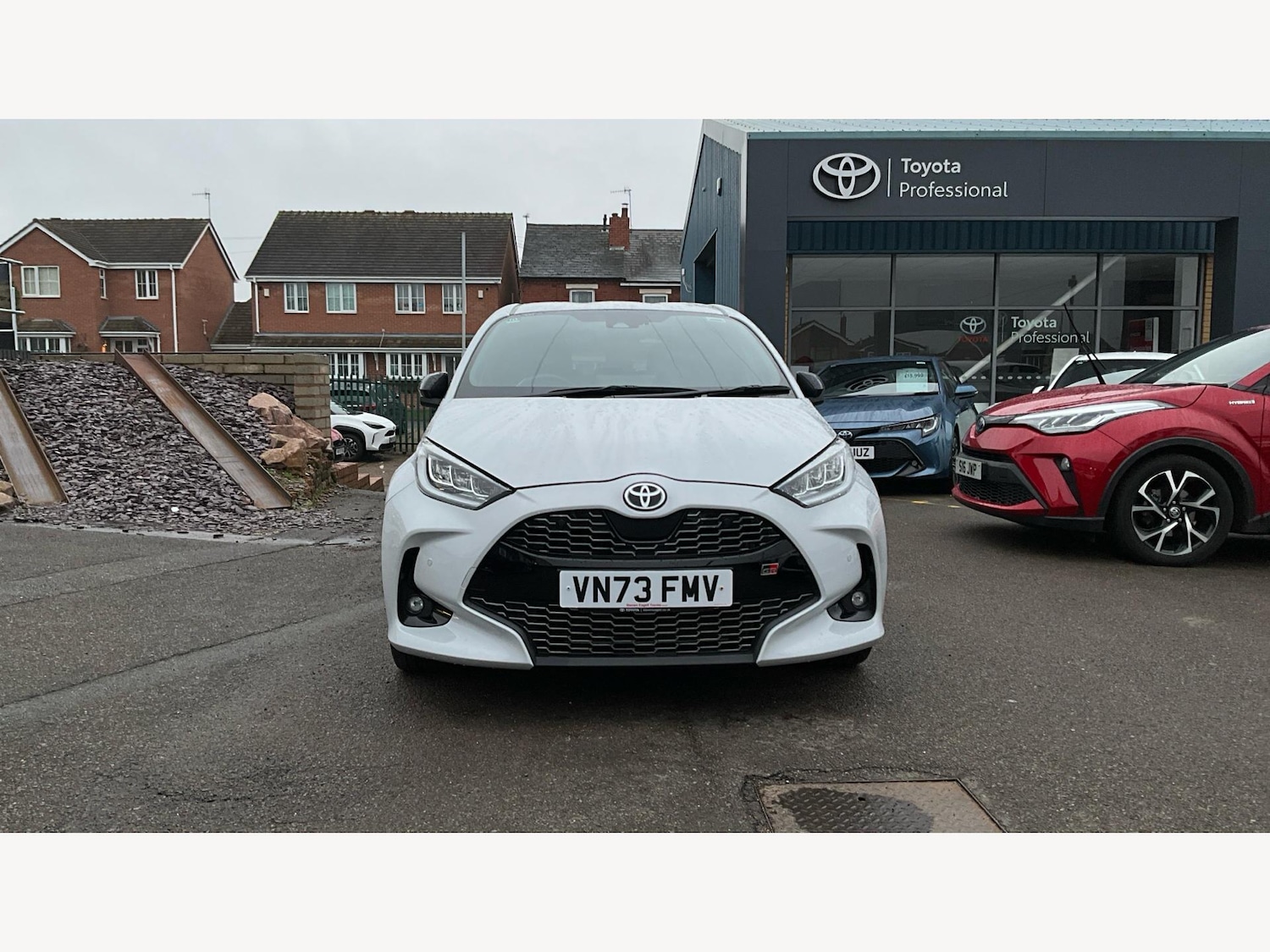 Used Toyota Yaris for sale - 77537902: Photo 17