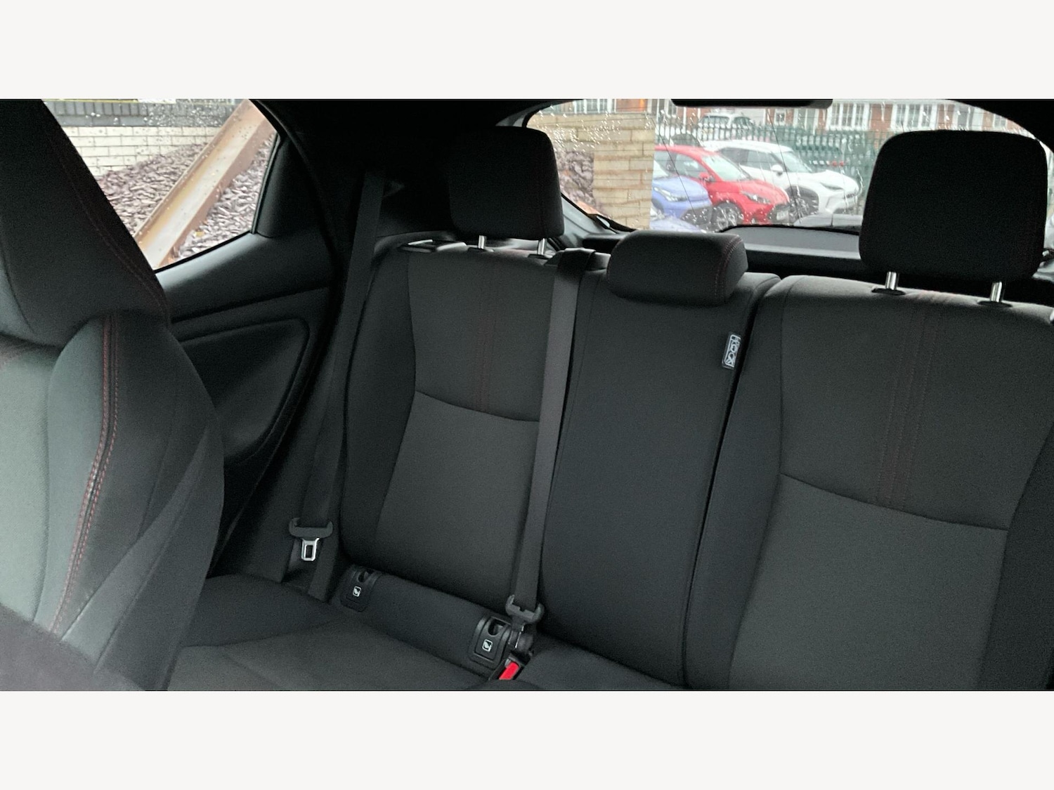 Used Toyota Yaris for sale - 77537902: Photo 25