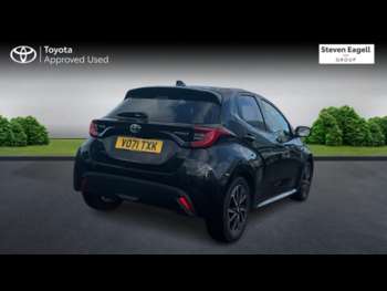 Used Toyota Yaris 2021 for sale - 74599072: Photo