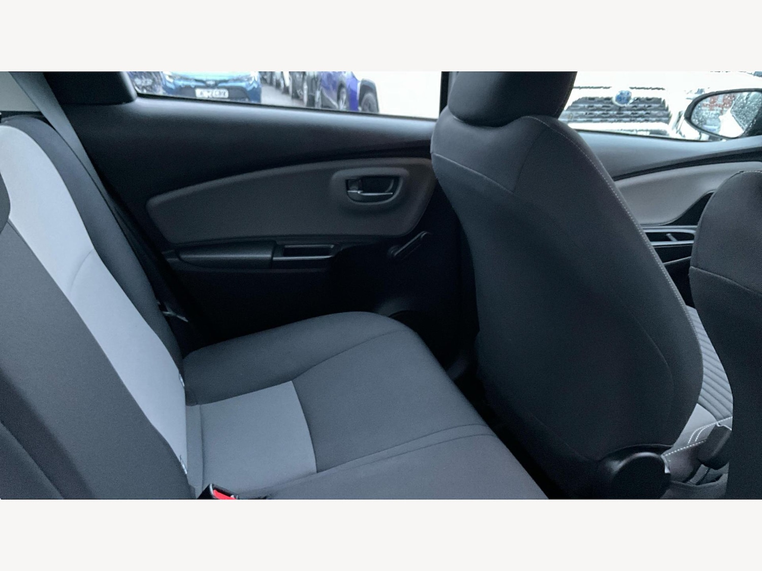 Used Toyota Yaris 2018 for sale - 77331060: Photo 14