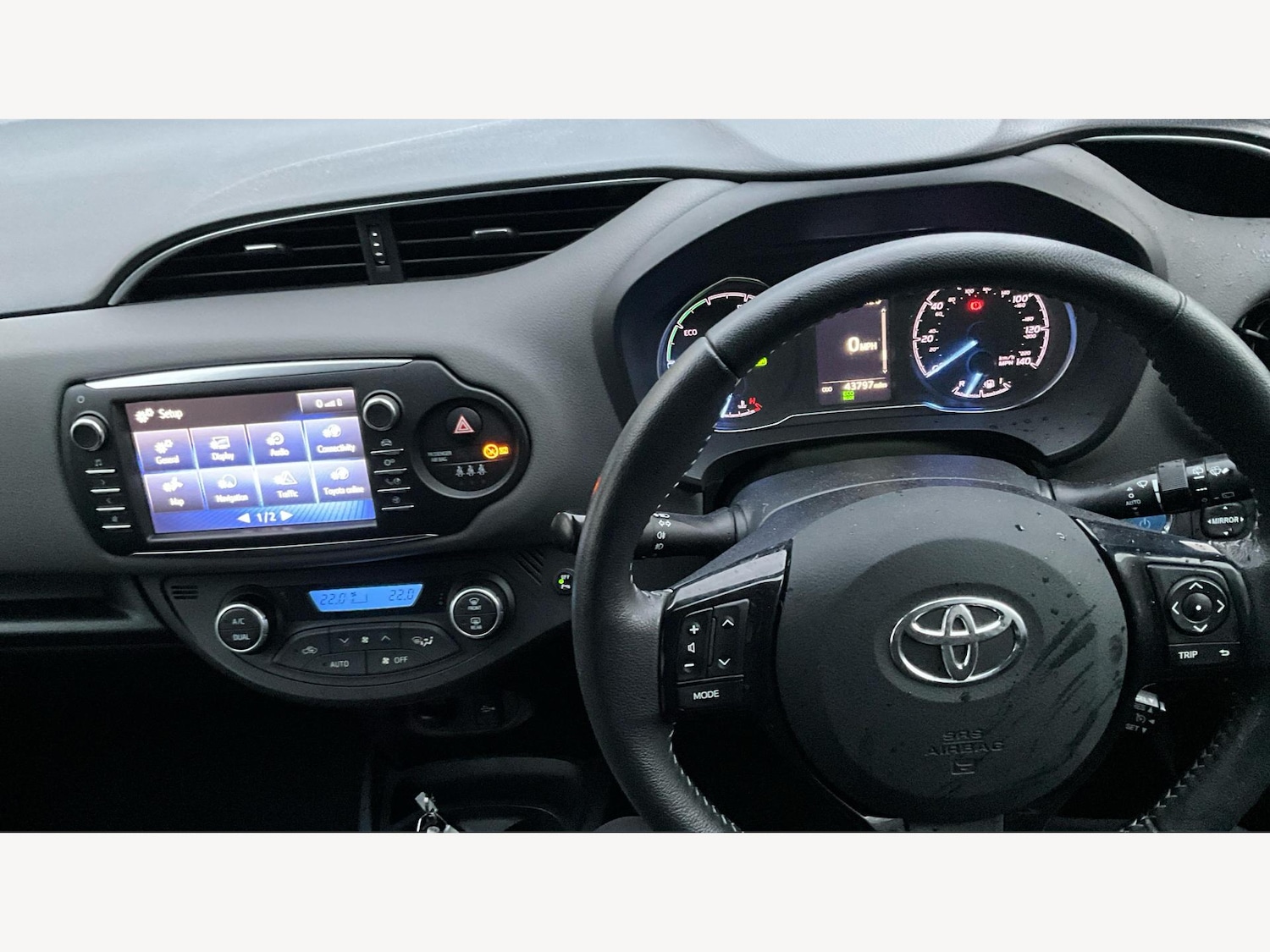 Used Toyota Yaris 2018 for sale - 77331060: Photo 8