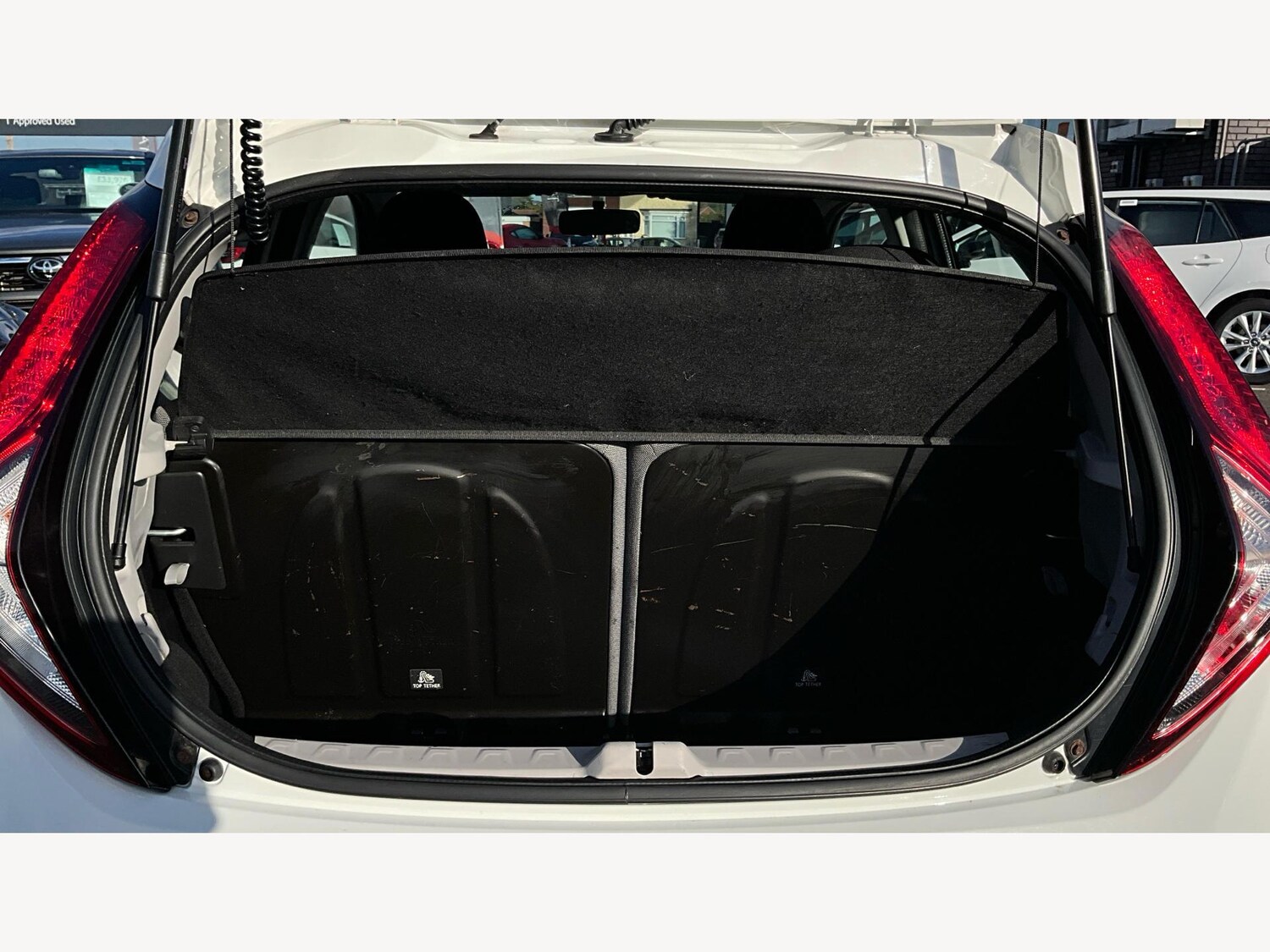 Used Toyota AYGO 2019 for sale - 76041960: Photo 16