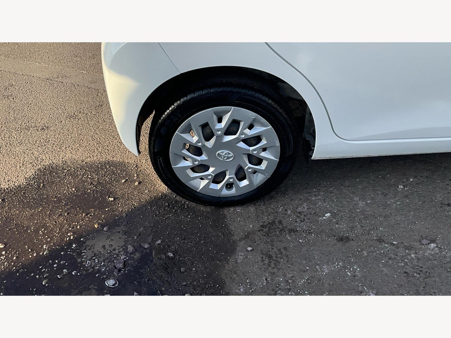 Used Toyota AYGO 2019 for sale - 76041960: Photo 34