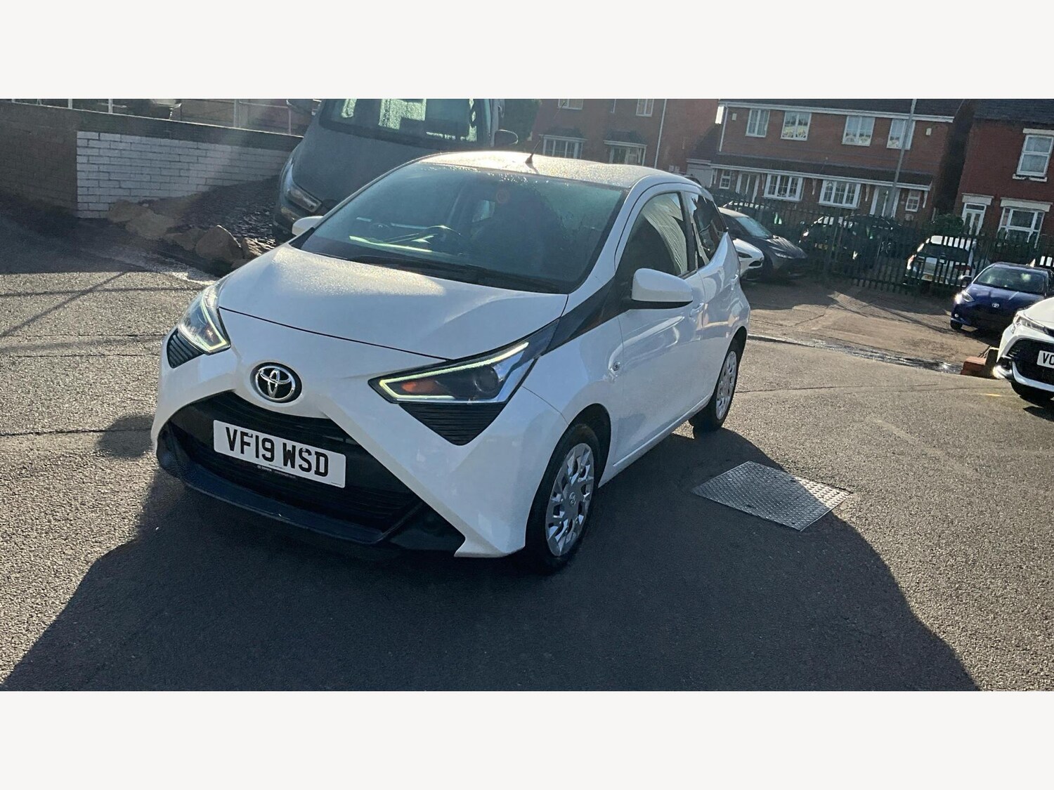 Used Toyota AYGO 2019 for sale - 76041960: Photo 42
