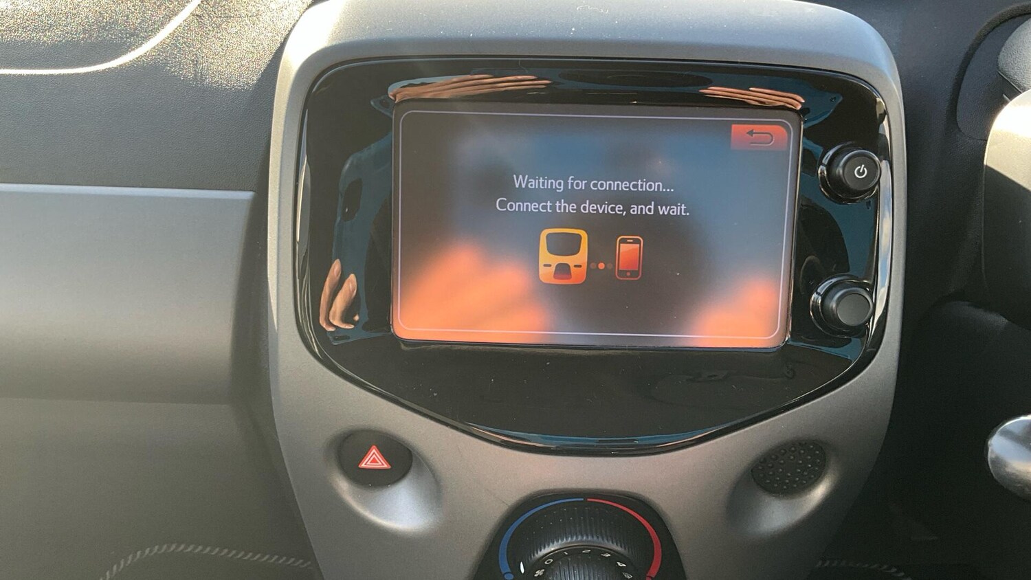 Used Toyota AYGO 2019 for sale - 76041960: Photo 51