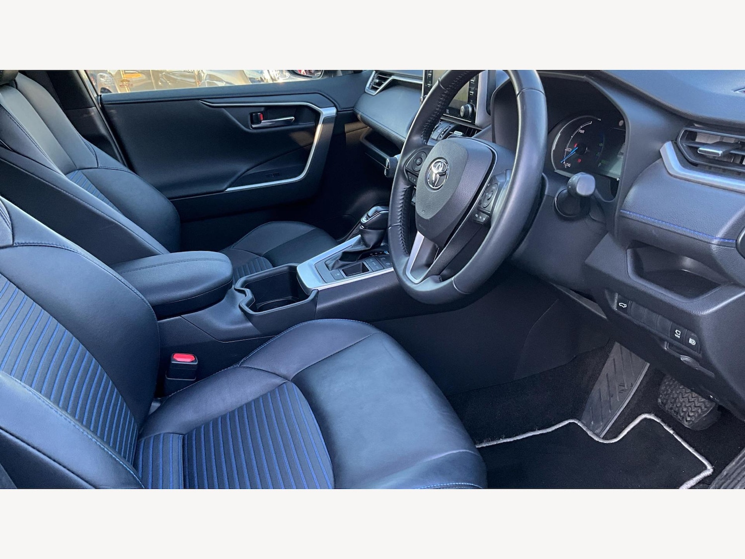 Used Toyota RAV4 2022 for sale - 76759421: Photo 13