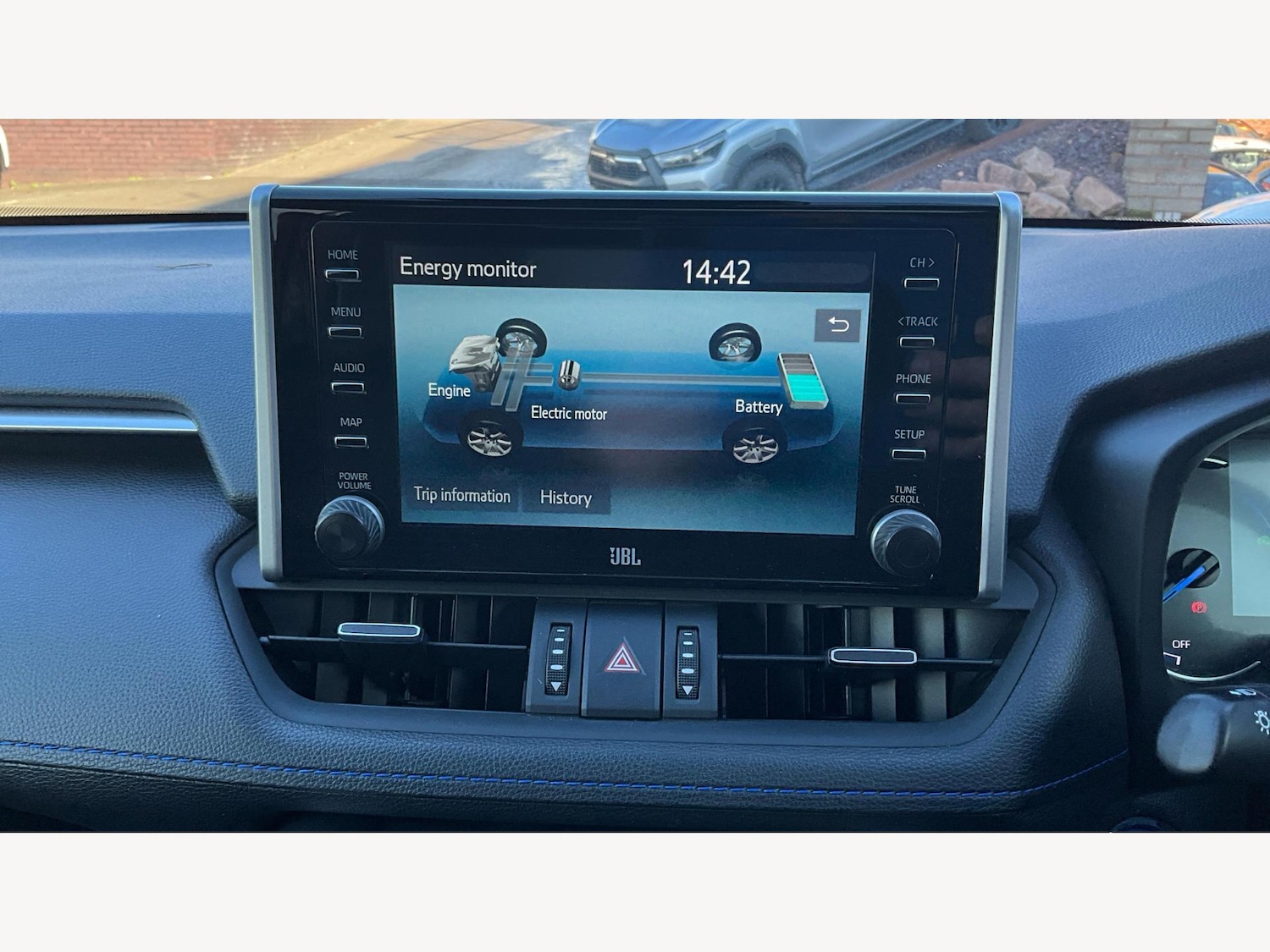 Used Toyota RAV4 2022 for sale - 76759421: Photo 30