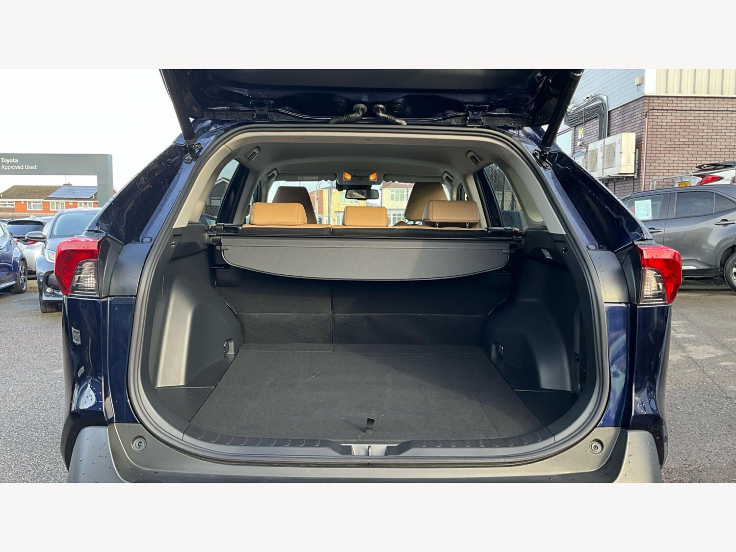 Used Toyota RAV4 for sale - 78147873: Photo 16