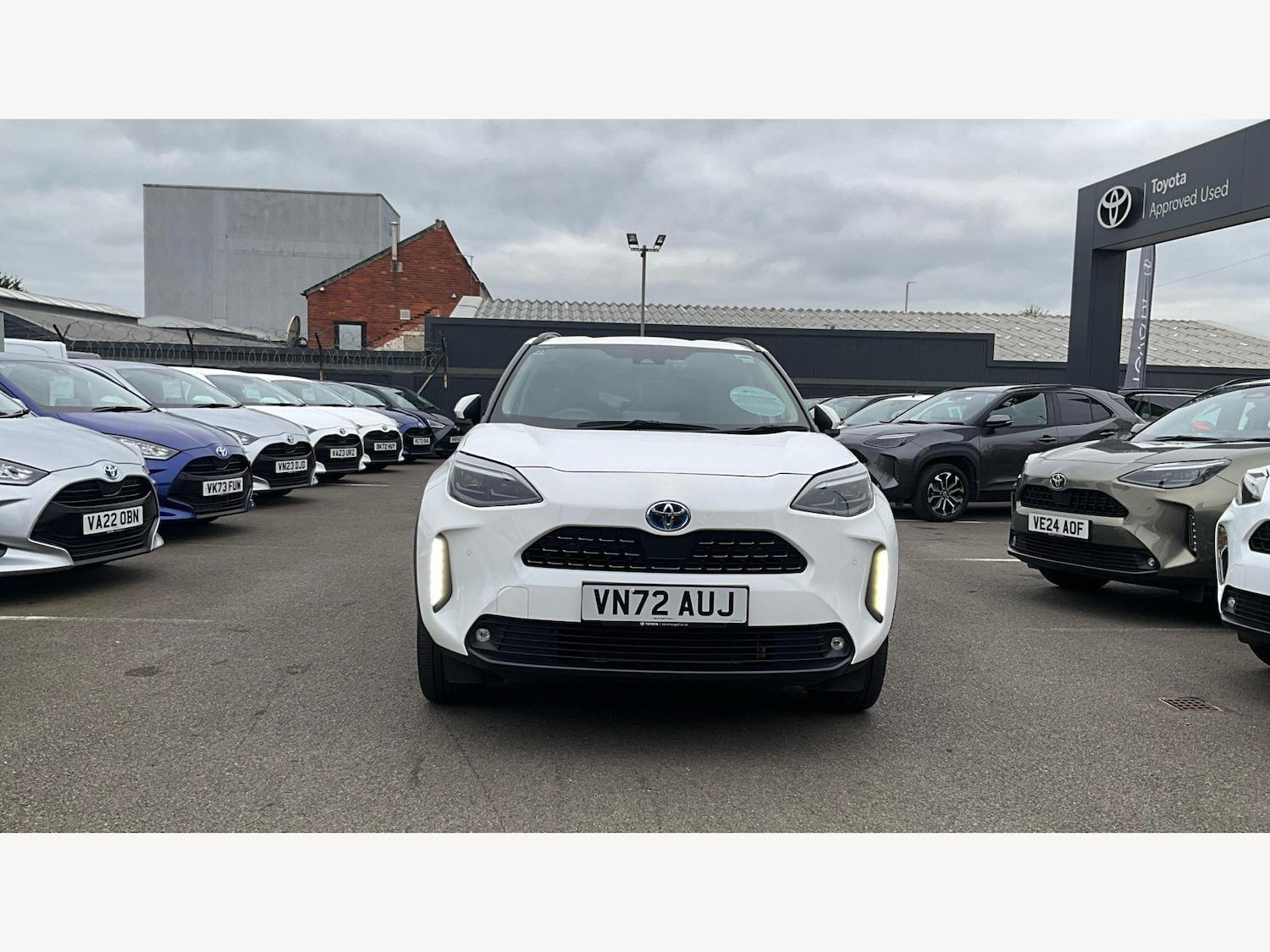 Used Toyota Yaris Cross 2022 for sale - 76337733: Photo 17