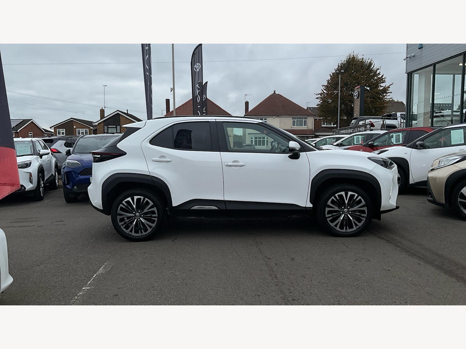 Used Toyota Yaris Cross 2022 for sale - 76337733: Photo 18