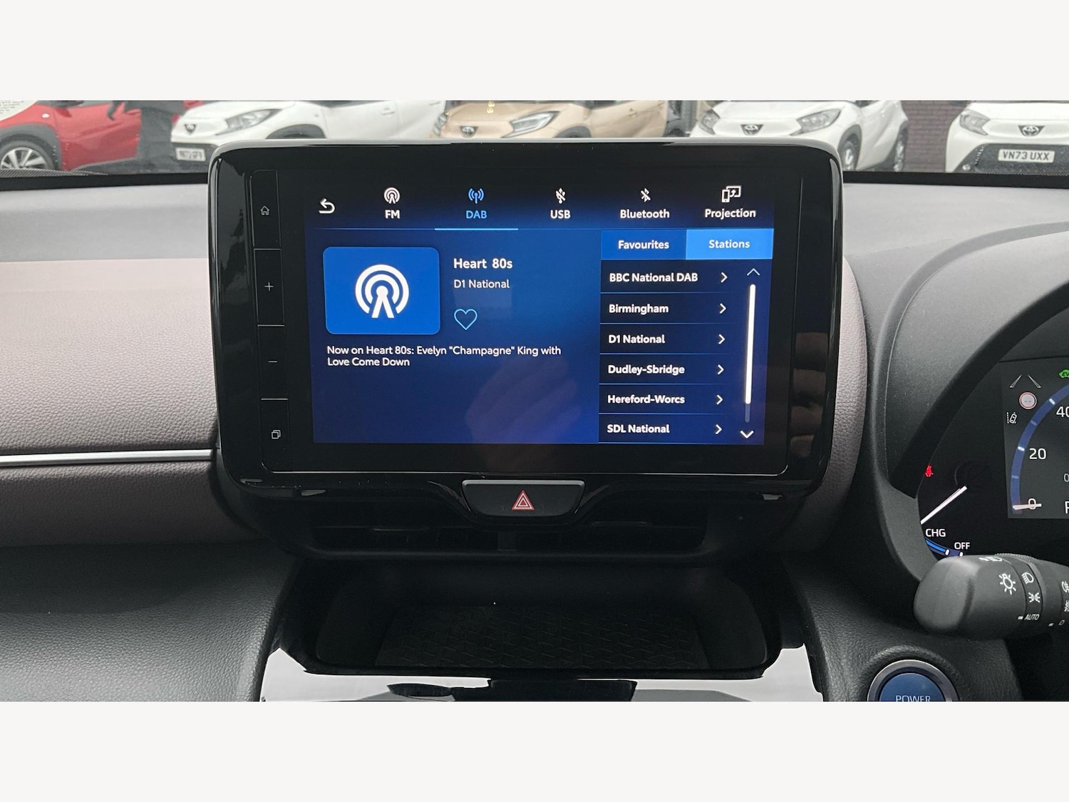 Used Toyota Yaris Cross 2022 for sale - 76337733: Photo 32
