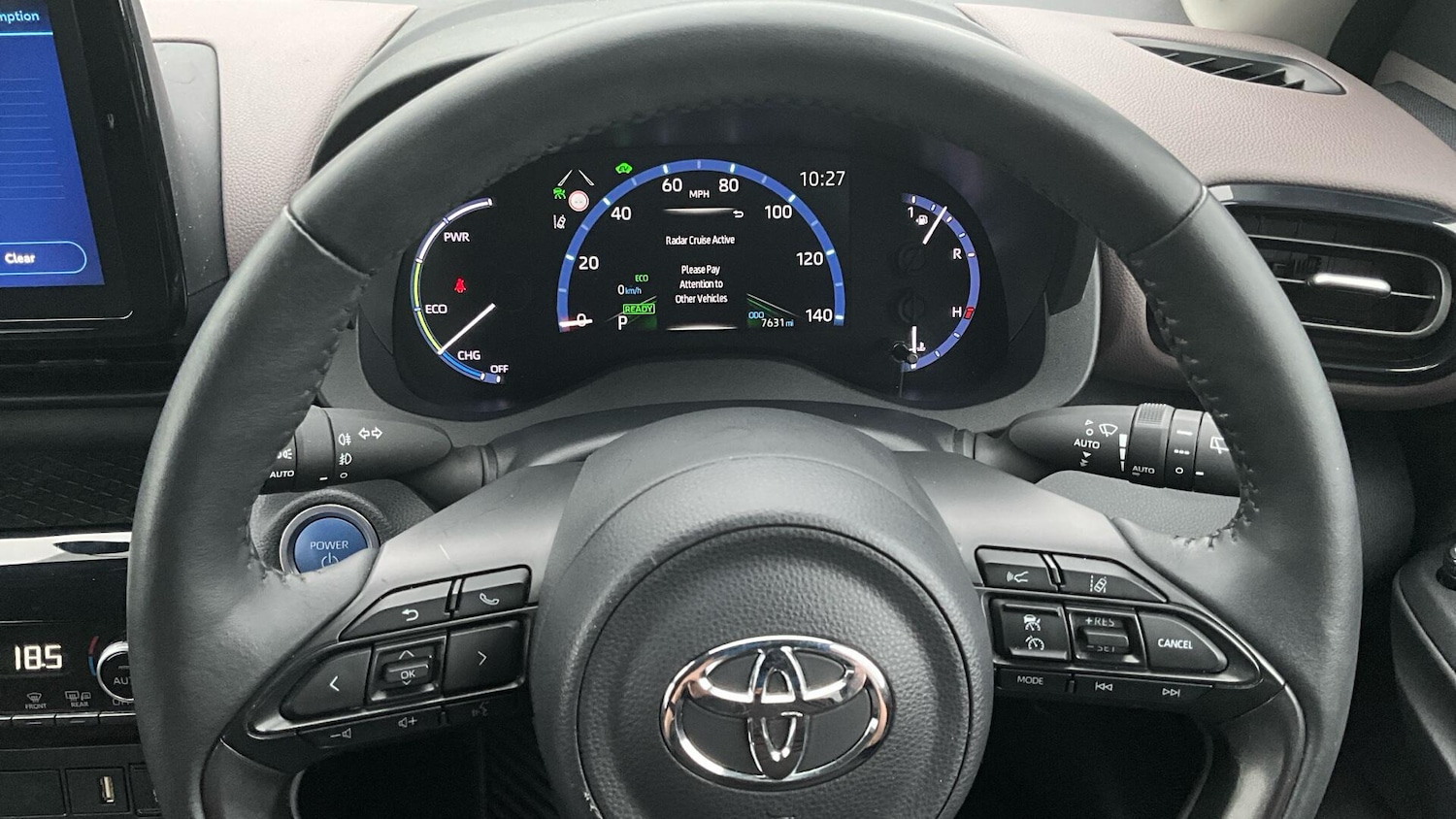 Used Toyota Yaris Cross 2022 for sale - 76337733: Photo 46