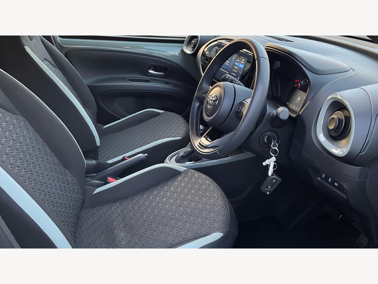 Used Toyota Aygo X 2024 for sale - 77469064: Photo 13