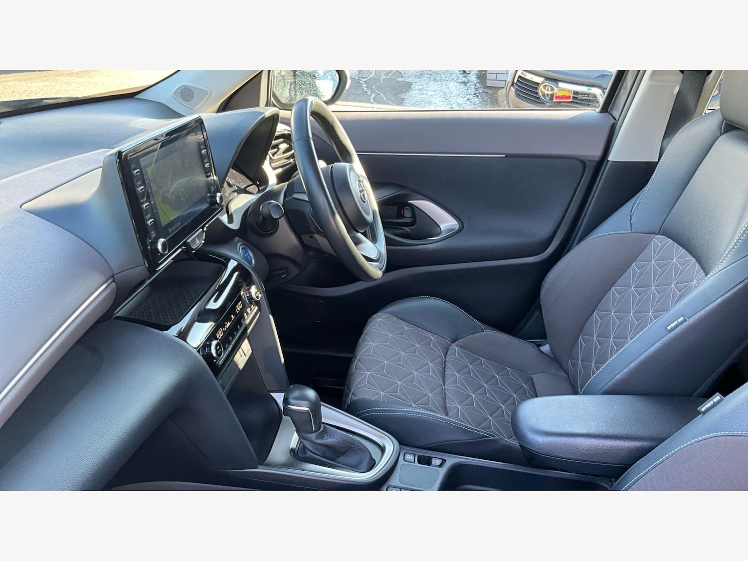 Used Toyota Yaris Cross 2022 for sale - 78100259: Photo 12