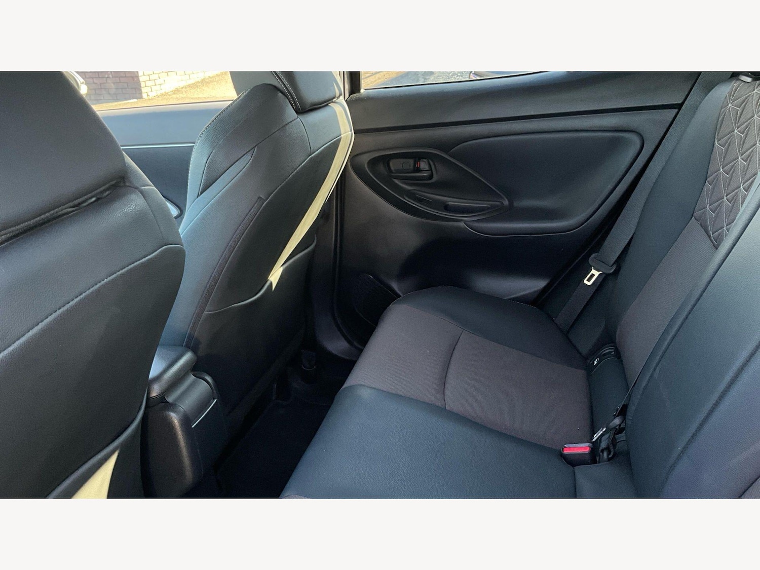 Used Toyota Yaris Cross 2022 for sale - 78100259: Photo 15