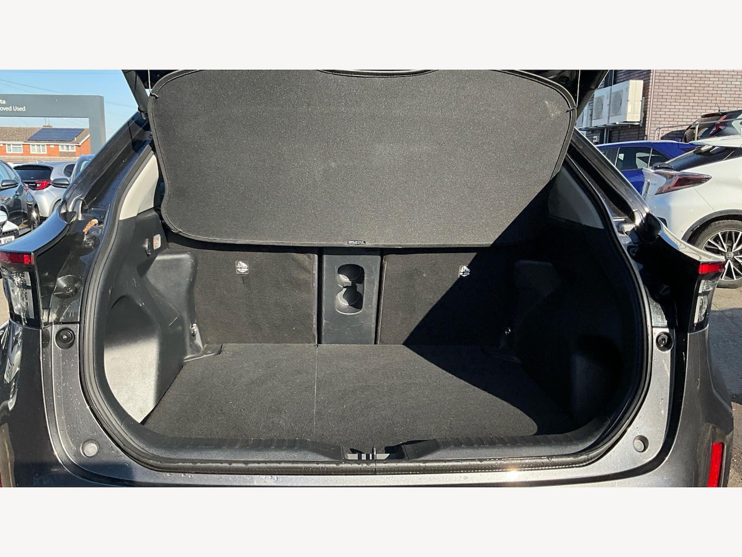 Used Toyota Yaris Cross 2022 for sale - 78100259: Photo 16