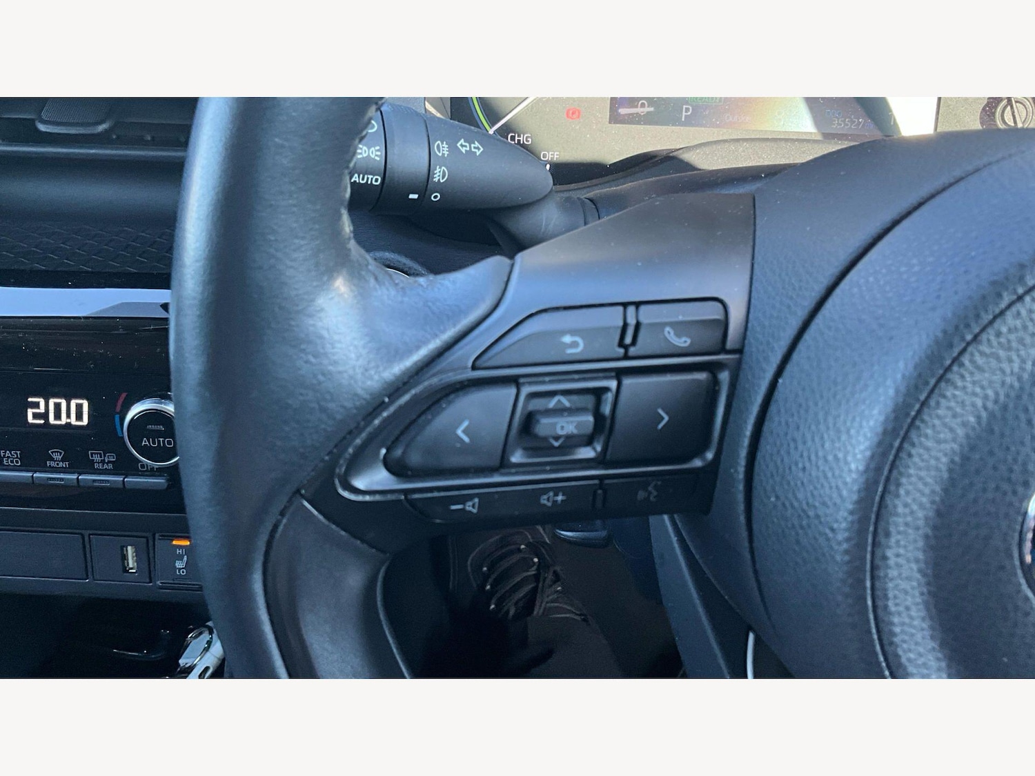 Used Toyota Yaris Cross 2022 for sale - 78100259: Photo 44