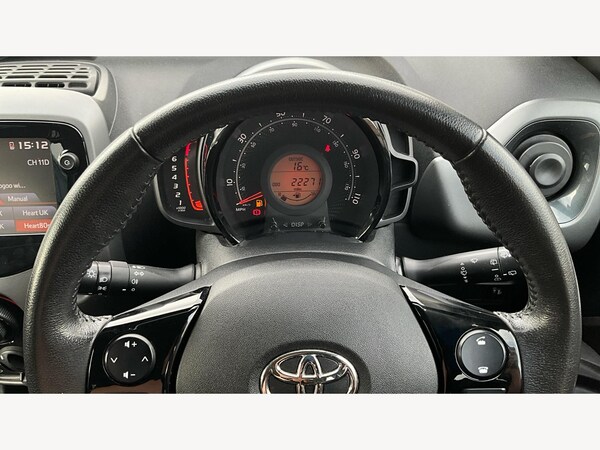 Used Toyota AYGO 2019 for sale - 76269985: Photo 11