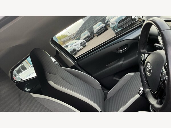 Used Toyota AYGO 2019 for sale - 76269985: Photo 24