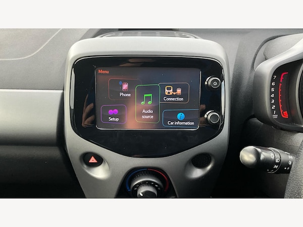 Used Toyota AYGO 2019 for sale - 76269985: Photo 31