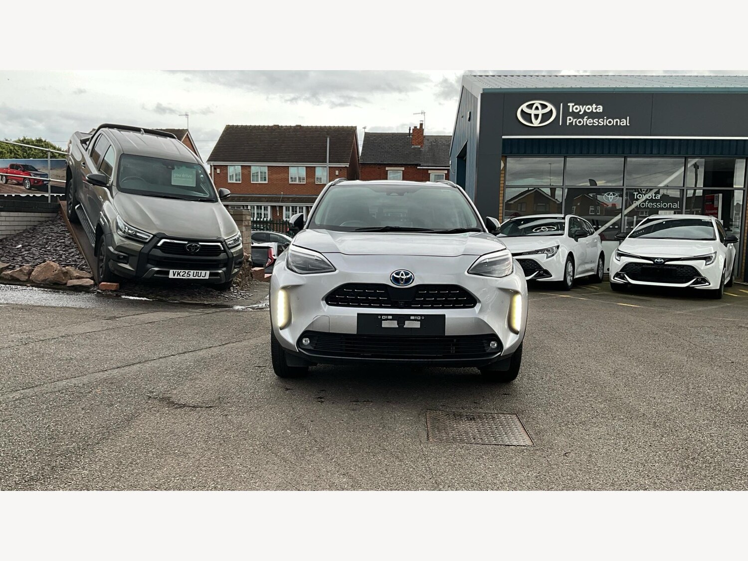 Used Toyota Yaris Cross 2023 for sale - 76538561: Photo 17